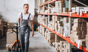 Mezanin (Asma Katlı) Raf Sistemleri ile Depoda İkinci Kat Kazanmak: Maliyet–Verim Analizi